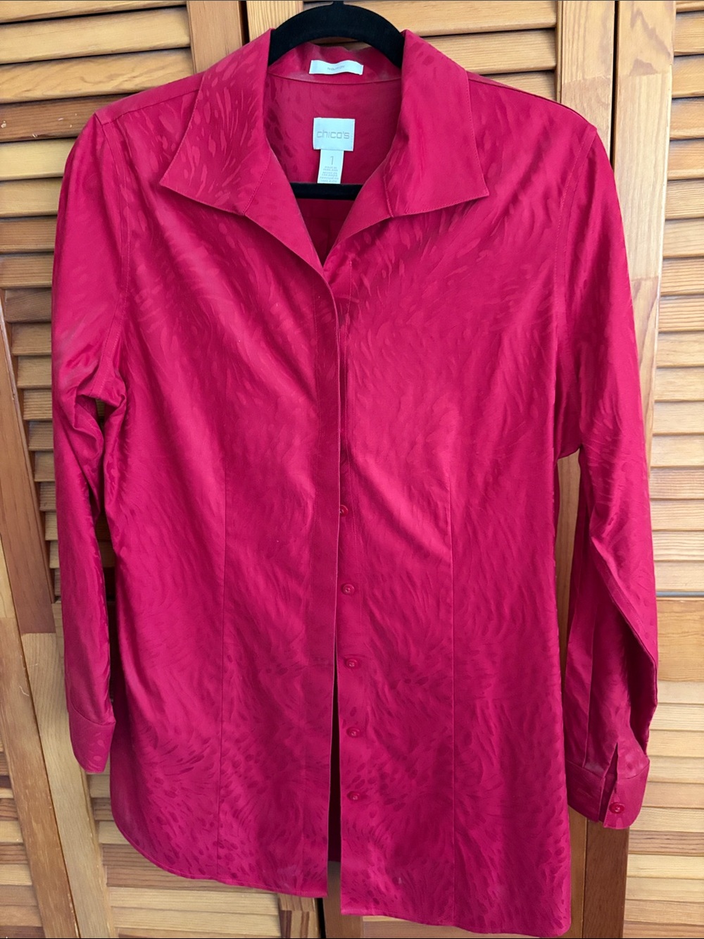 Chico's Satin-Texture Button Front Shirt in Deep Red  Size 1. worn once